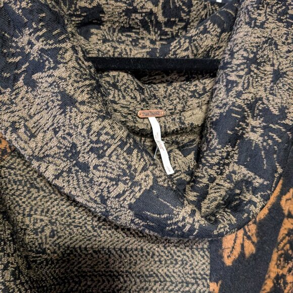 Size L Free People Long Sleeve Pullover Boat Cowl Neck Multicolor Knit Sweater - Picture 4 of 7